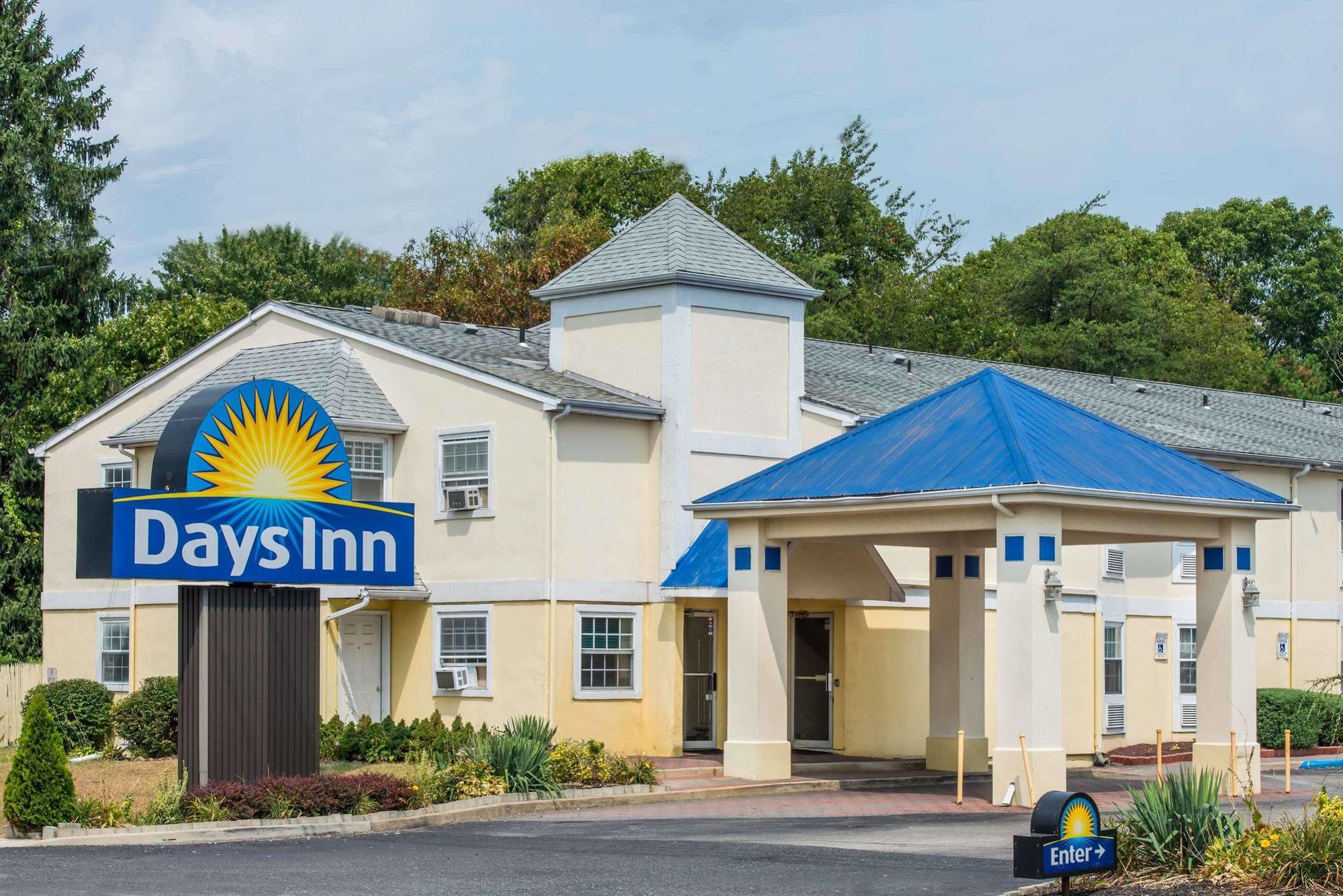 Days Inn By Wyndham Berlin Voorhees Ngoại thất bức ảnh